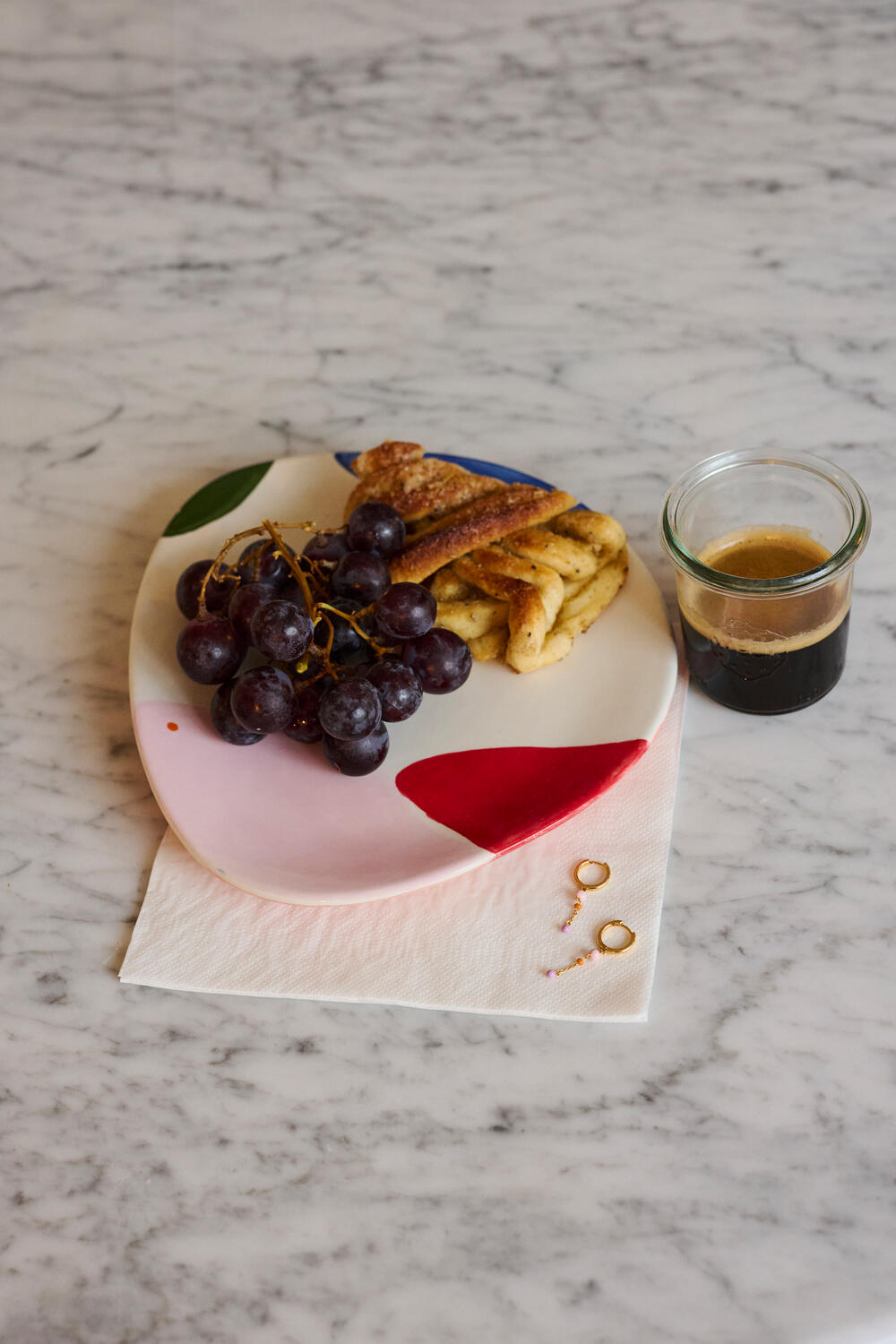 Lola Bold hoops - Blush